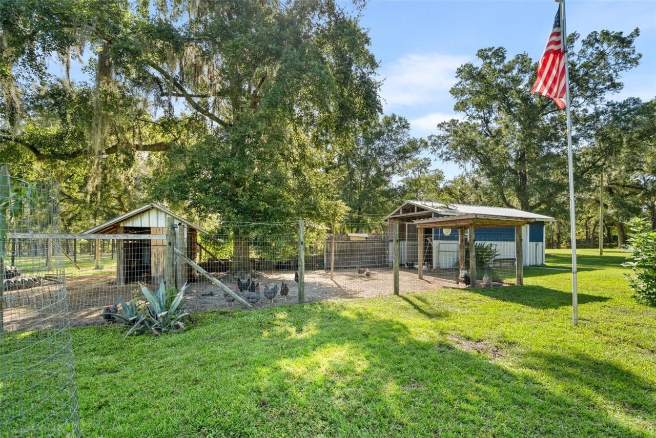 19226 & 19318 SE 24th Avenue, Hawthorne, FL 32640 Photo