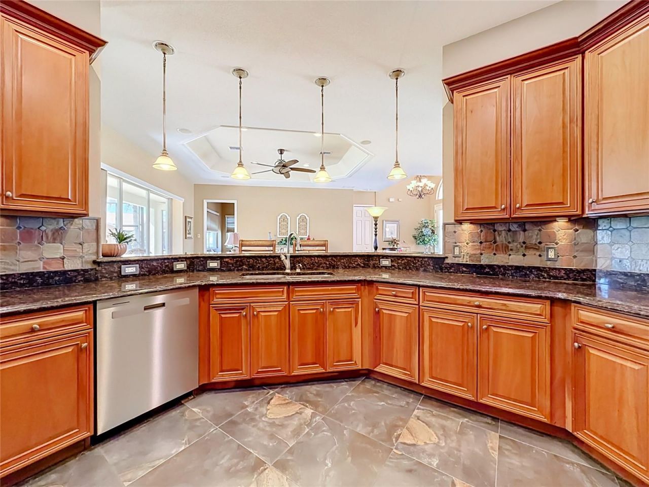 4231 Coconut Drive , Lake Wales, FL 33859 Photo
