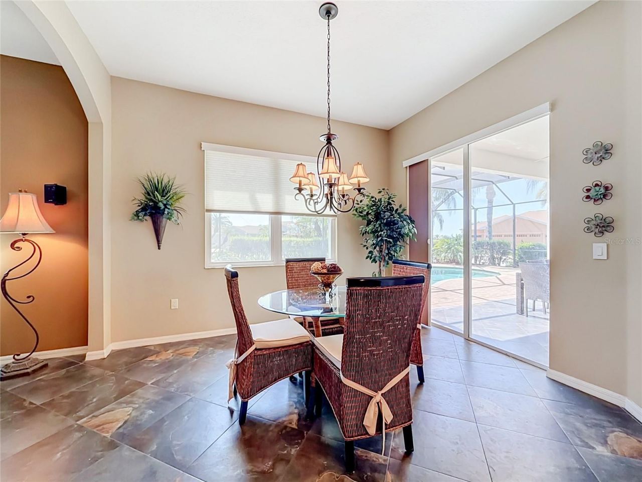 4231 Coconut Drive , Lake Wales, FL 33859 Photo