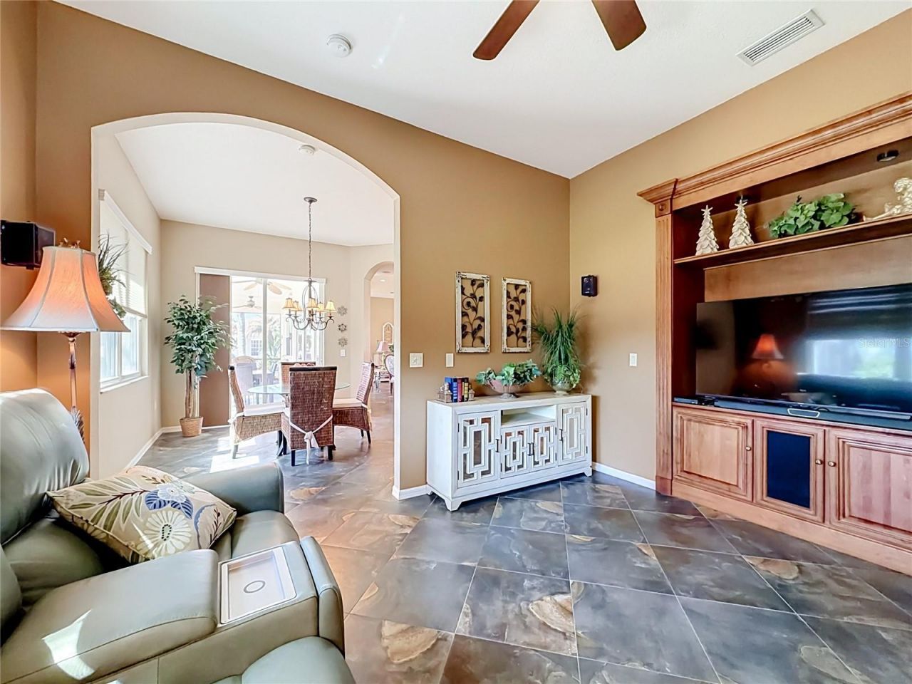 4231 Coconut Drive , Lake Wales, FL 33859 Photo