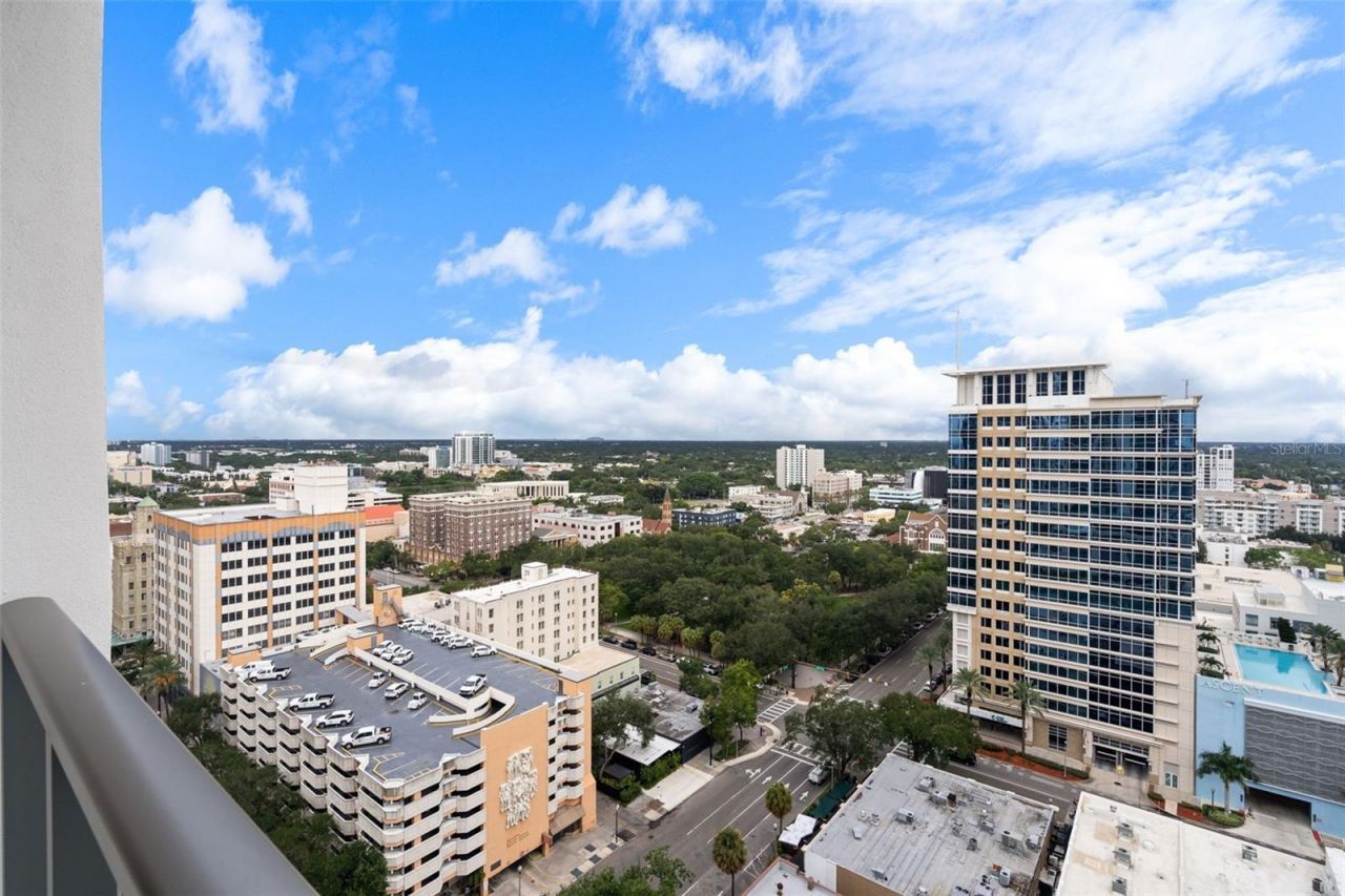 275 1st Avenue S, Unit 1902, Saint Petersburg, FL 33701 Photo