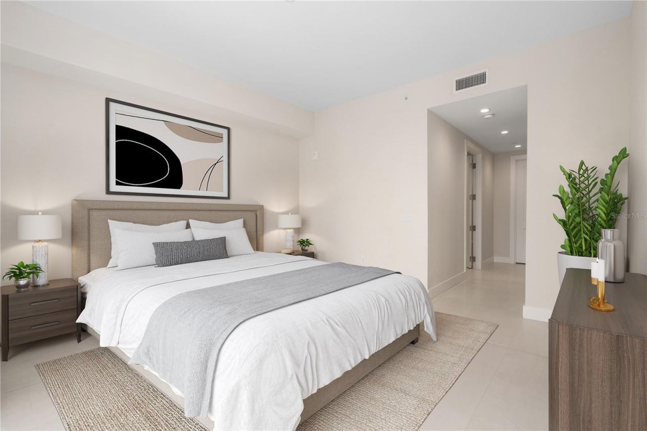 275 1st Avenue S, Unit 1902, Saint Petersburg, FL 33701 Photo
