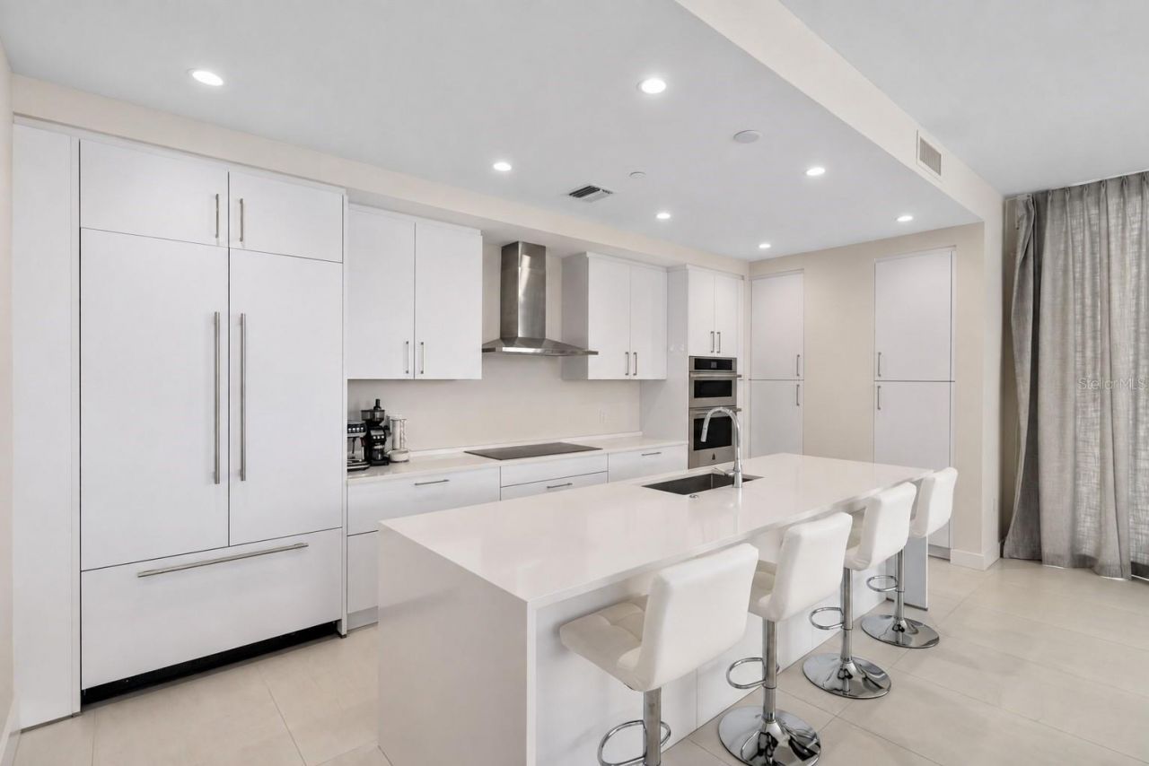275 1st Avenue S, Unit 1902, Saint Petersburg, FL 33701 Photo