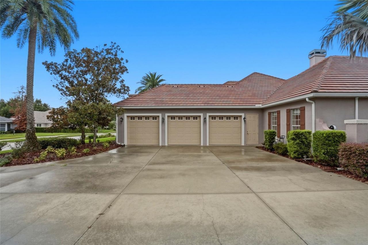 1059 Ceasars Court , Mount Dora, FL 32757 Photo