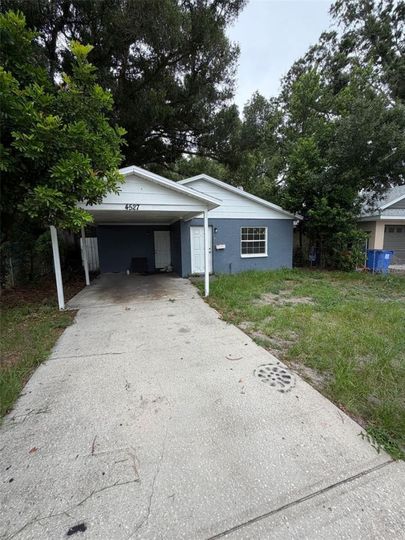 4527 13th Avenue S, Saint Petersburg, FL 33711 Main Photo