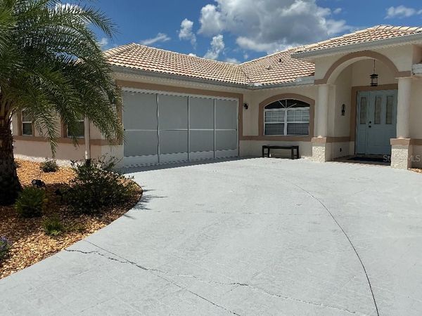 9 BARKLEY LANE , PALM COAST, FL 32137