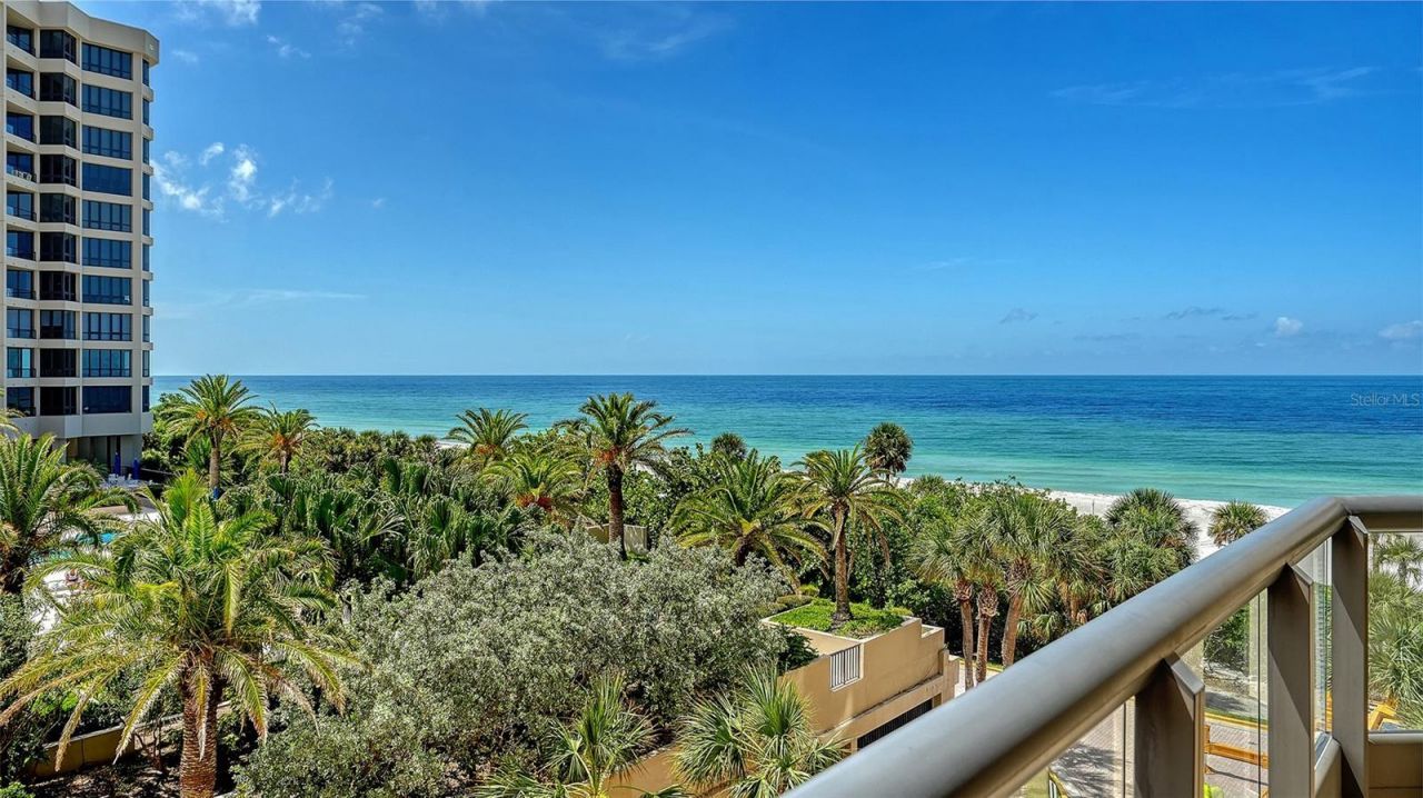 1241 Gulf Of Mexico Drive, Unit 303, Longboat Key, FL 34228 Photo