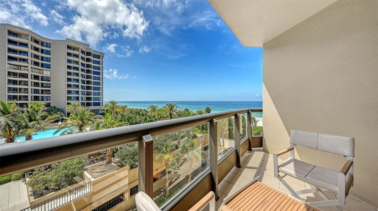 1241 Gulf Of Mexico Drive, Unit 303, Longboat Key, FL 34228 Photo