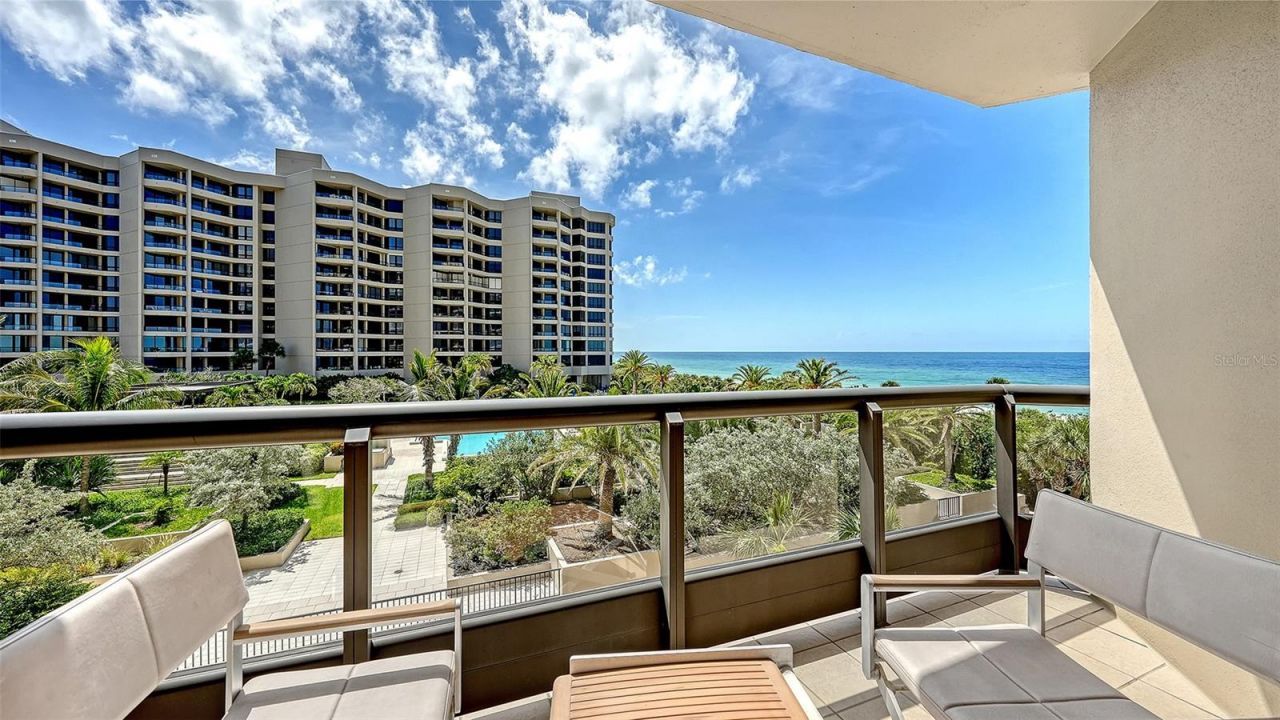 1241 Gulf Of Mexico Drive, Unit 303, Longboat Key, FL 34228 Photo