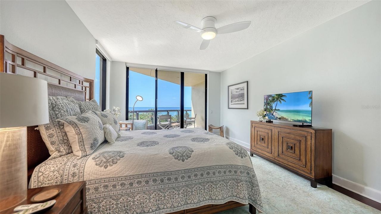 1241 Gulf Of Mexico Drive, Unit 303, Longboat Key, FL 34228 Photo