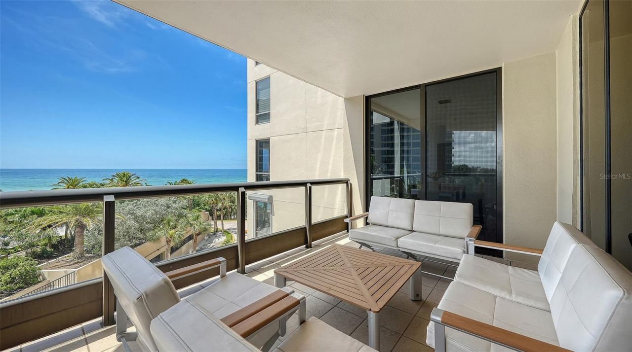 1241 Gulf Of Mexico Drive, Unit 303, Longboat Key, FL 34228 Photo