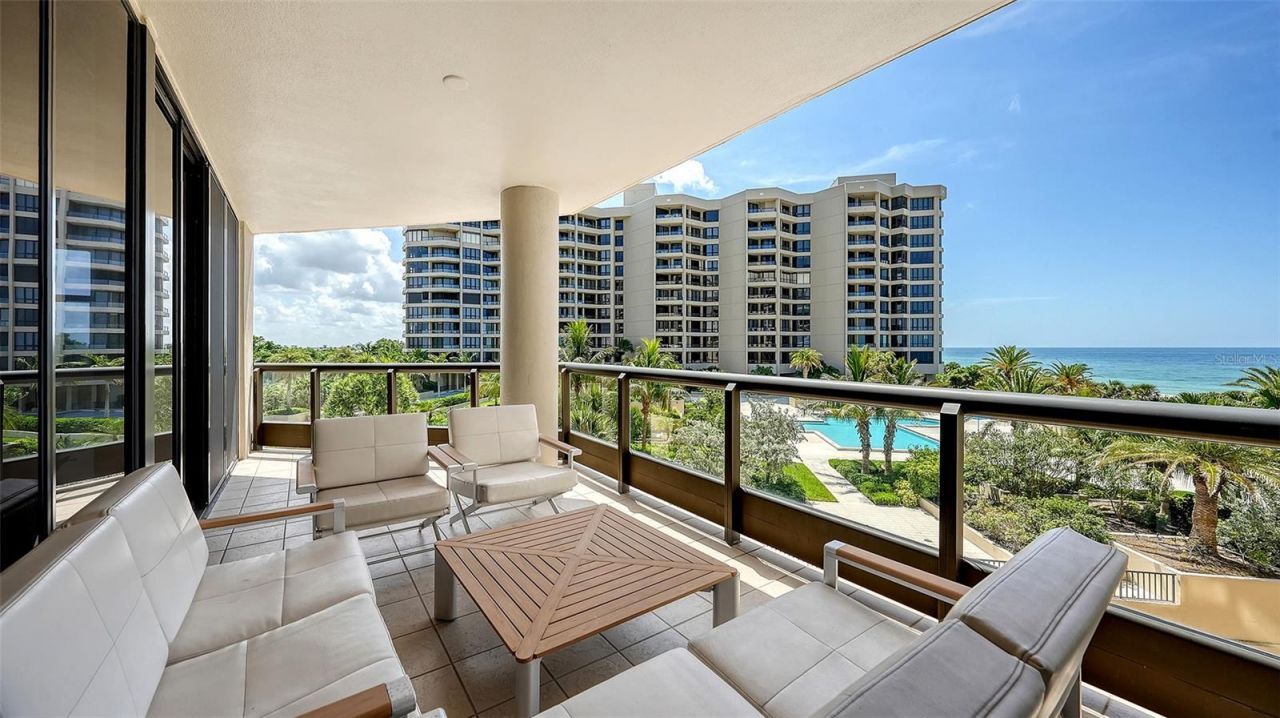 1241 Gulf Of Mexico Drive, Unit 303, Longboat Key, FL 34228 Photo
