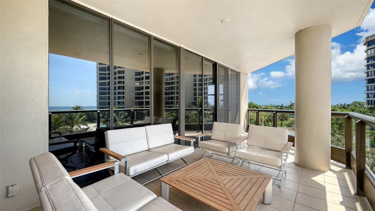 1241 Gulf Of Mexico Drive, Unit 303, Longboat Key, FL 34228 Photo