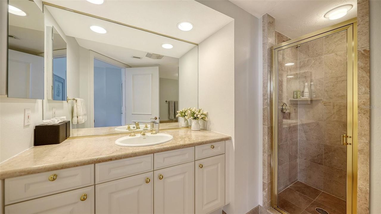 1241 Gulf Of Mexico Drive, Unit 303, Longboat Key, FL 34228 Photo