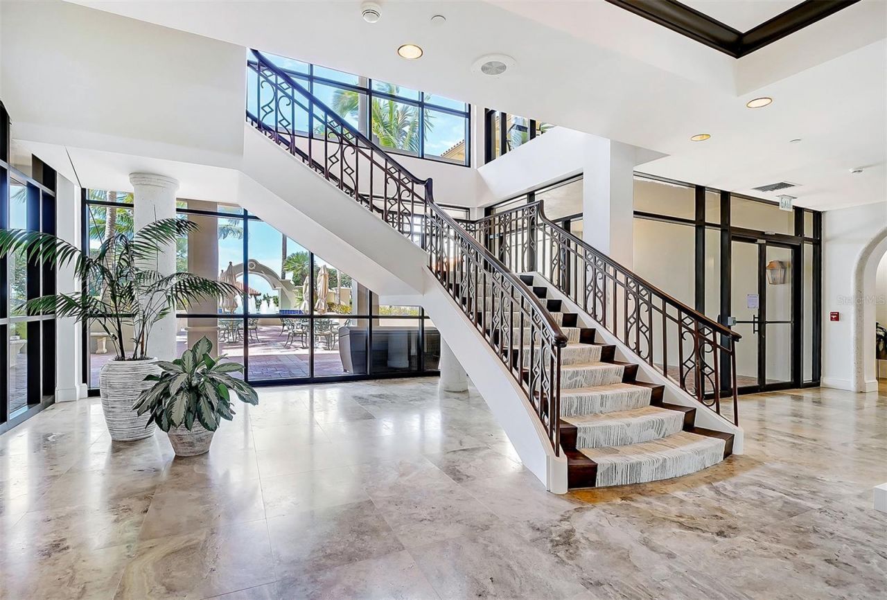 1241 Gulf Of Mexico Drive, Unit 303, Longboat Key, FL 34228 Photo
