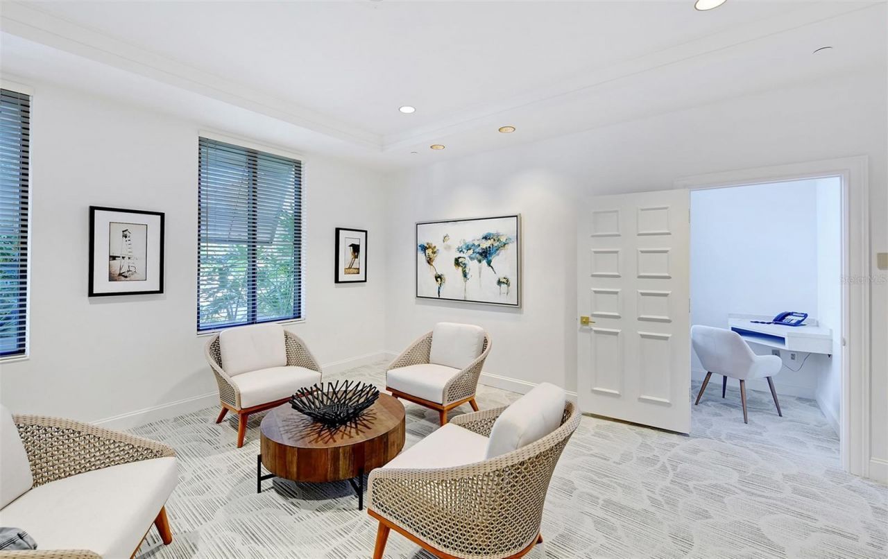 1241 Gulf Of Mexico Drive, Unit 303, Longboat Key, FL 34228 Photo