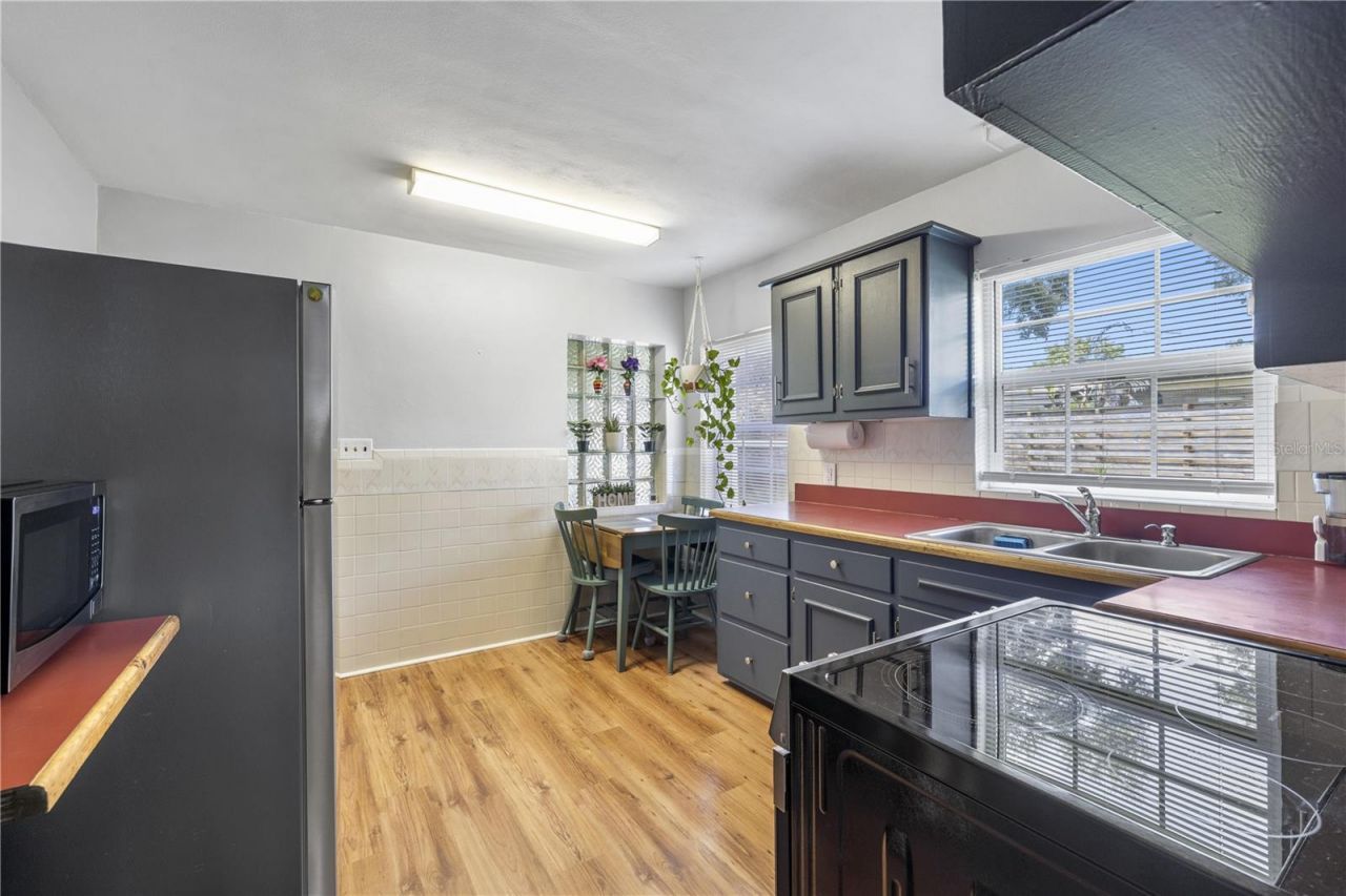 304 W Lake Avenue , Auburndale, FL 33823 Photo