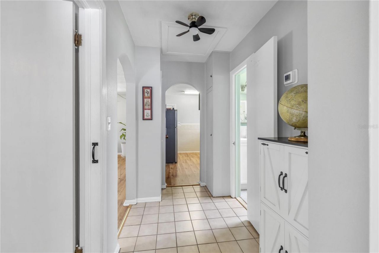 304 W Lake Avenue , Auburndale, FL 33823 Photo