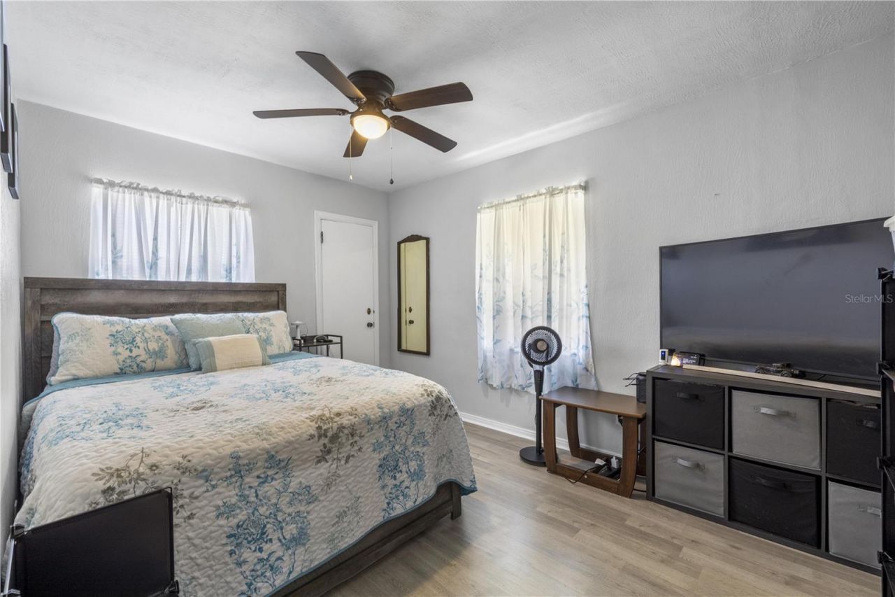 304 W Lake Avenue , Auburndale, FL 33823 Photo