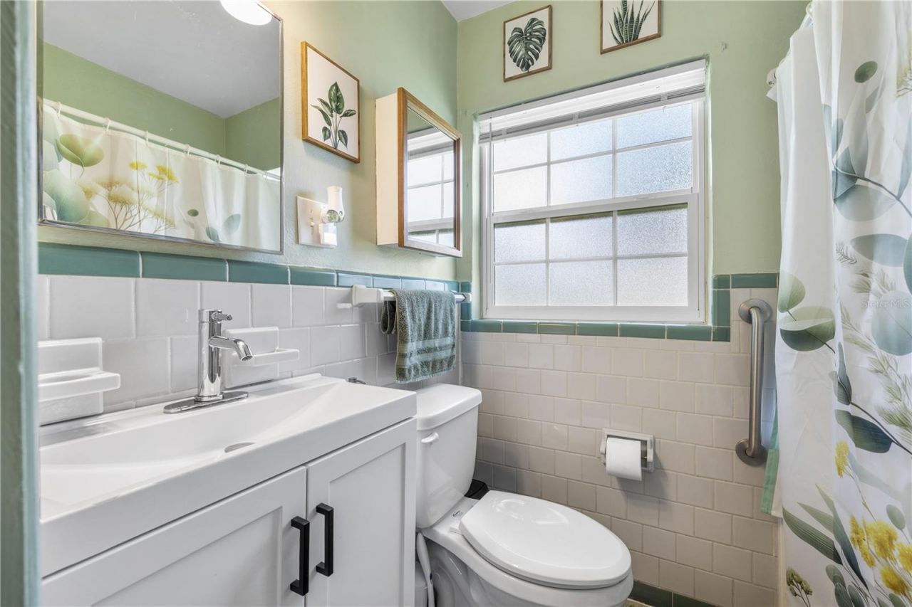 304 W Lake Avenue , Auburndale, FL 33823 Photo
