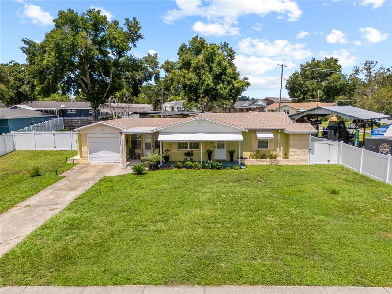 304 W Lake Avenue , Auburndale, FL 33823 Photo