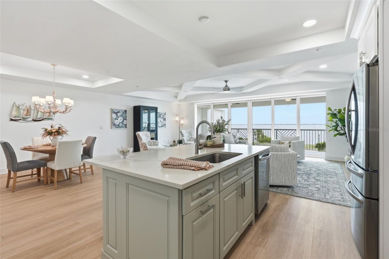 1425 Park Beach Circle , Unit 1310, Punta Gorda, FL 33950 Photo