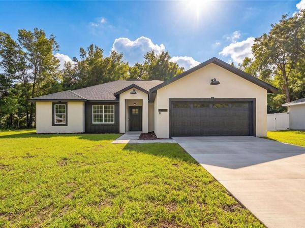 1 WALNUT DRIVE , OCALA, FL 34480