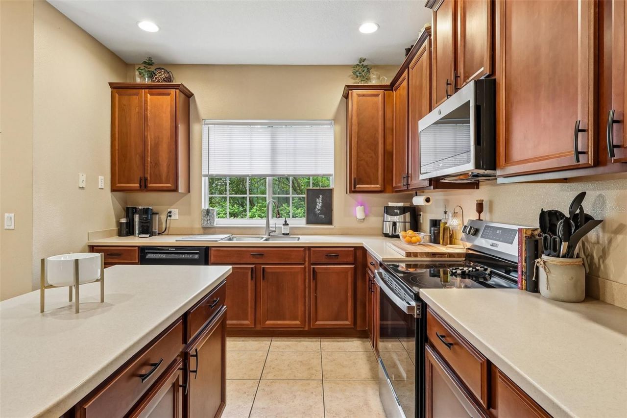 5605 Rutherford Place , Oviedo, FL 32765 Photo