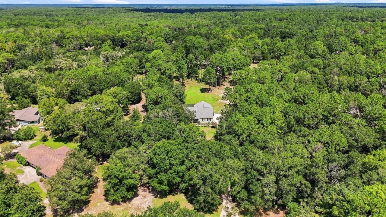 20257 SW 97th Place , Dunnellon, FL 34431 Photo