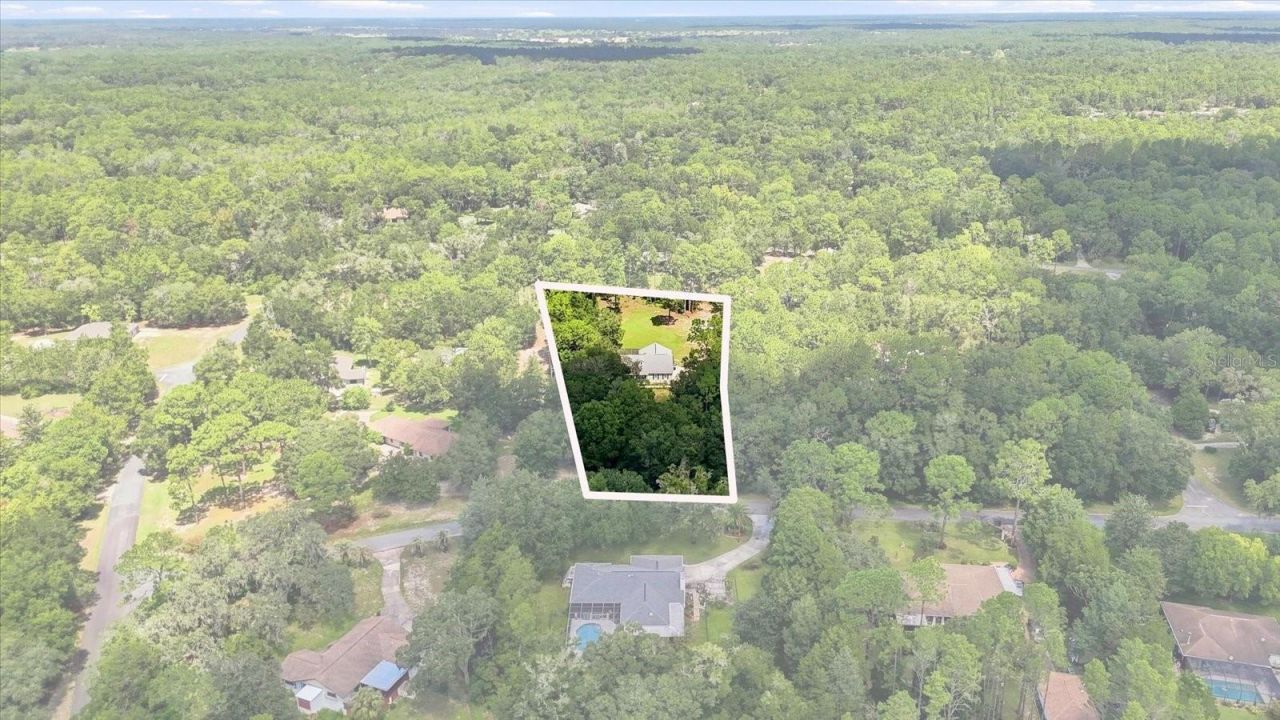 20257 SW 97th Place , Dunnellon, FL 34431 Photo