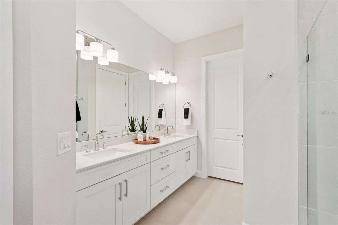 16415 Isola Place, Lakewood Ranch, FL 34211 Photo