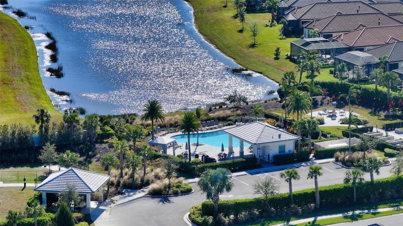 16415 Isola Place, Lakewood Ranch, FL 34211 Photo