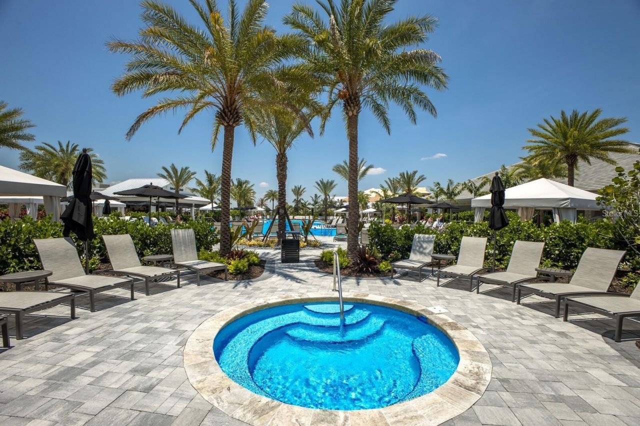 16415 Isola Place, Lakewood Ranch, FL 34211 Photo