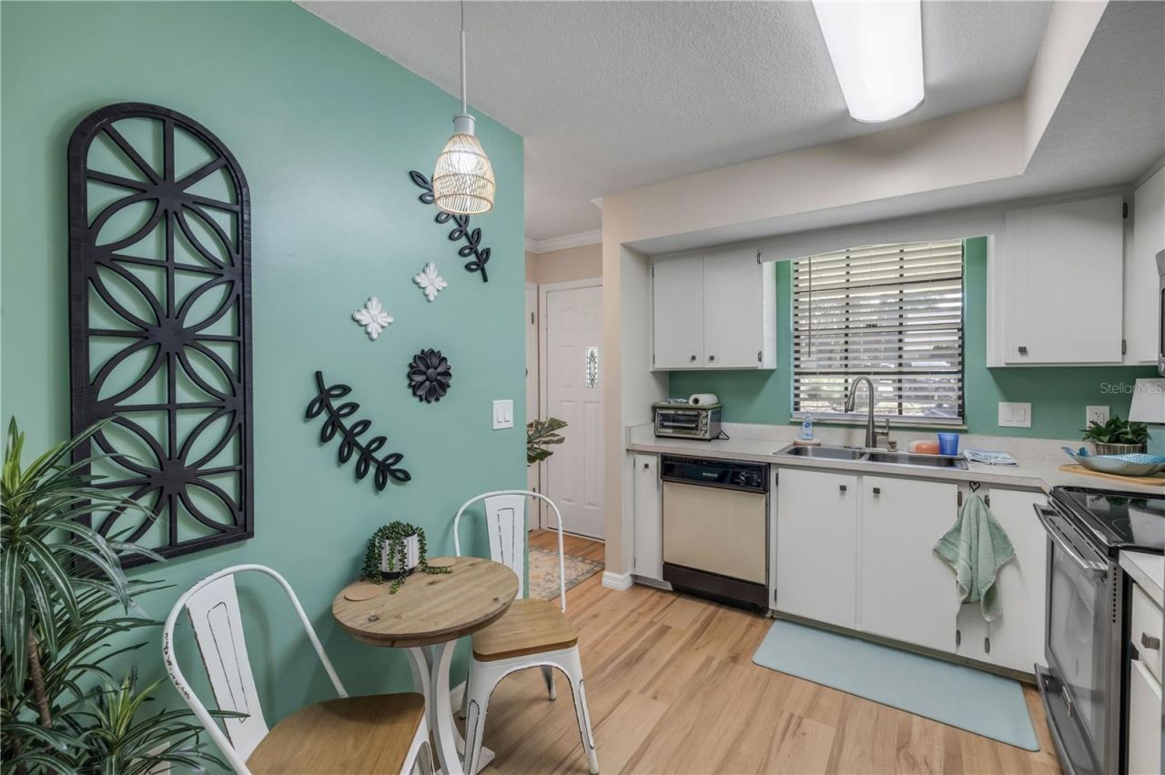 232 N Ridgewood Avenue , Unit 23, Edgewater, FL 32132 Photo
