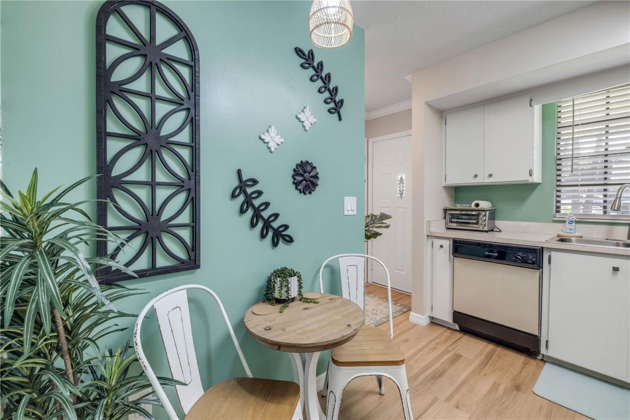232 N Ridgewood Avenue , Unit 23, Edgewater, FL 32132 Photo