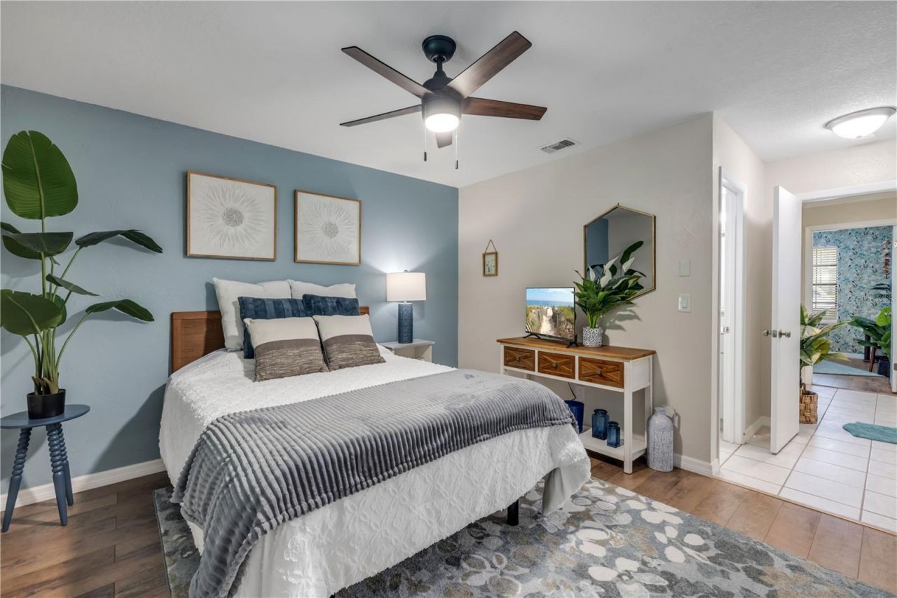 232 N Ridgewood Avenue , Unit 23, Edgewater, FL 32132 Photo
