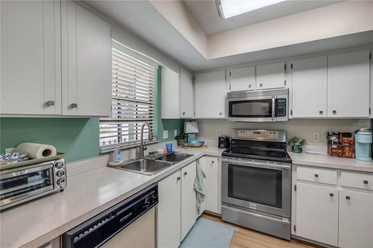 232 N Ridgewood Avenue , Unit 23, Edgewater, FL 32132 Photo