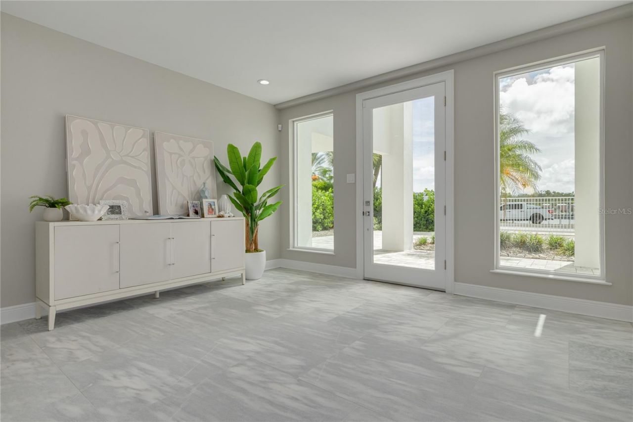 34 Gulf Boulevard, Indian Rocks Beach, FL 33785 Photo