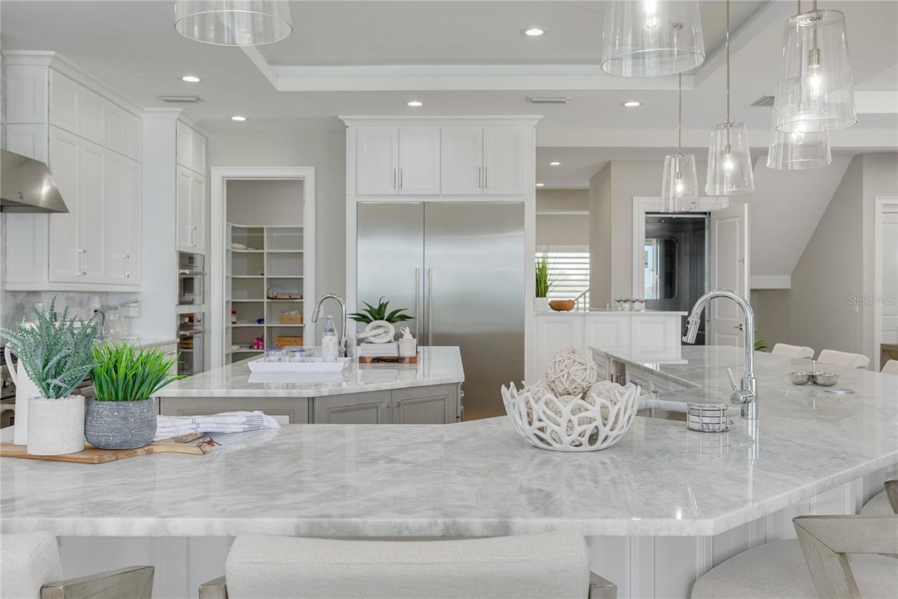 34 Gulf Boulevard, Indian Rocks Beach, FL 33785 Photo