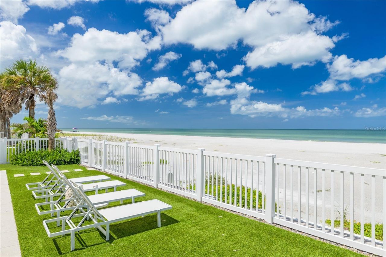 34 Gulf Boulevard, Indian Rocks Beach, FL 33785 Photo