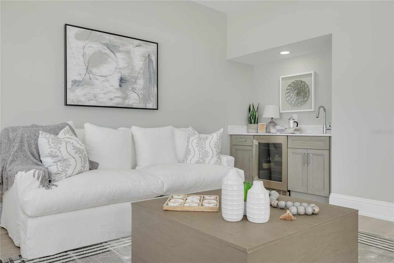 34 Gulf Boulevard, Indian Rocks Beach, FL 33785 Photo