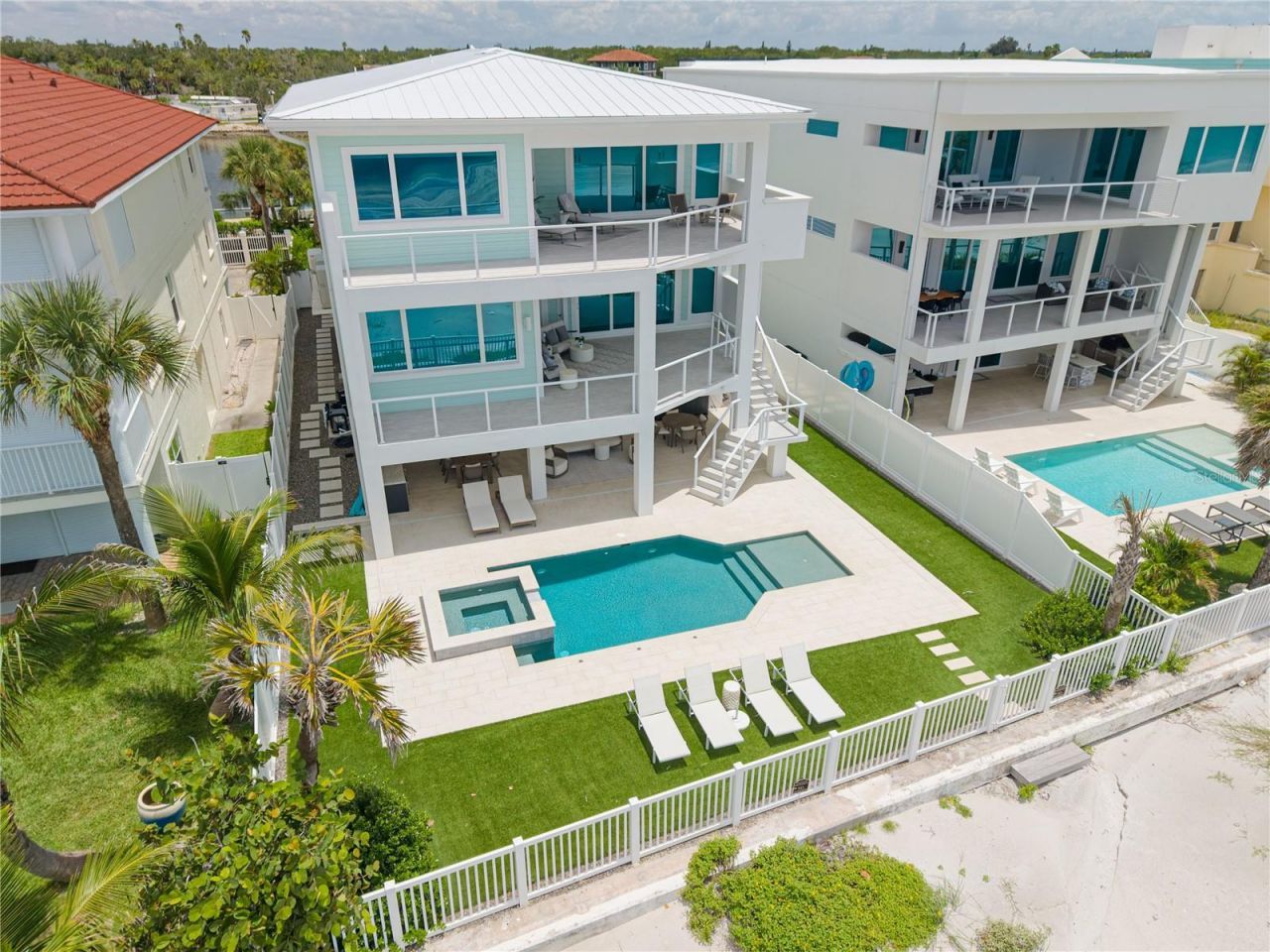34 Gulf Boulevard, Indian Rocks Beach, FL 33785 Photo