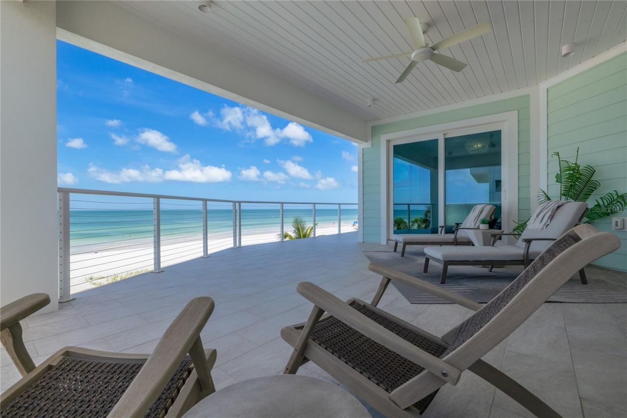 34 Gulf Boulevard, Indian Rocks Beach, FL 33785 Photo