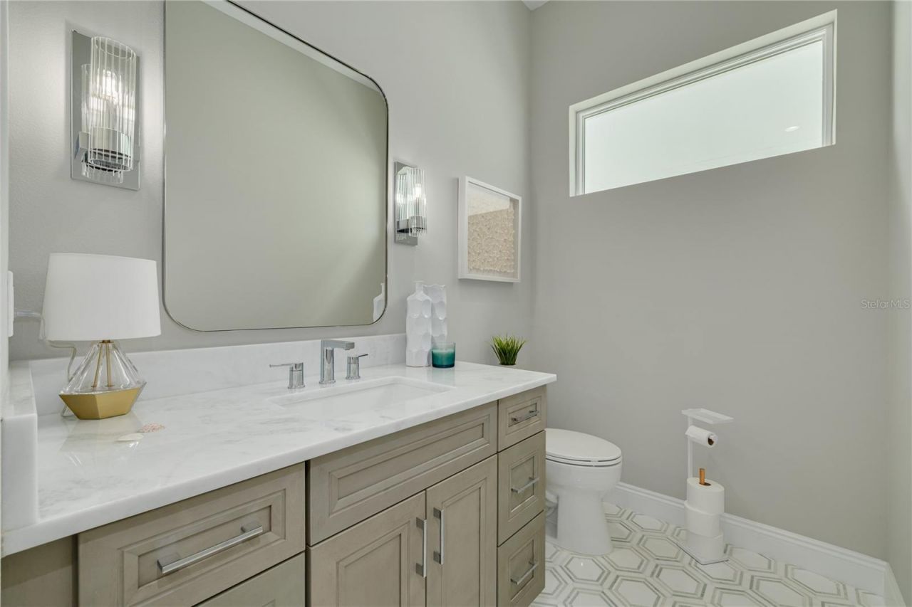 34 Gulf Boulevard, Indian Rocks Beach, FL 33785 Photo
