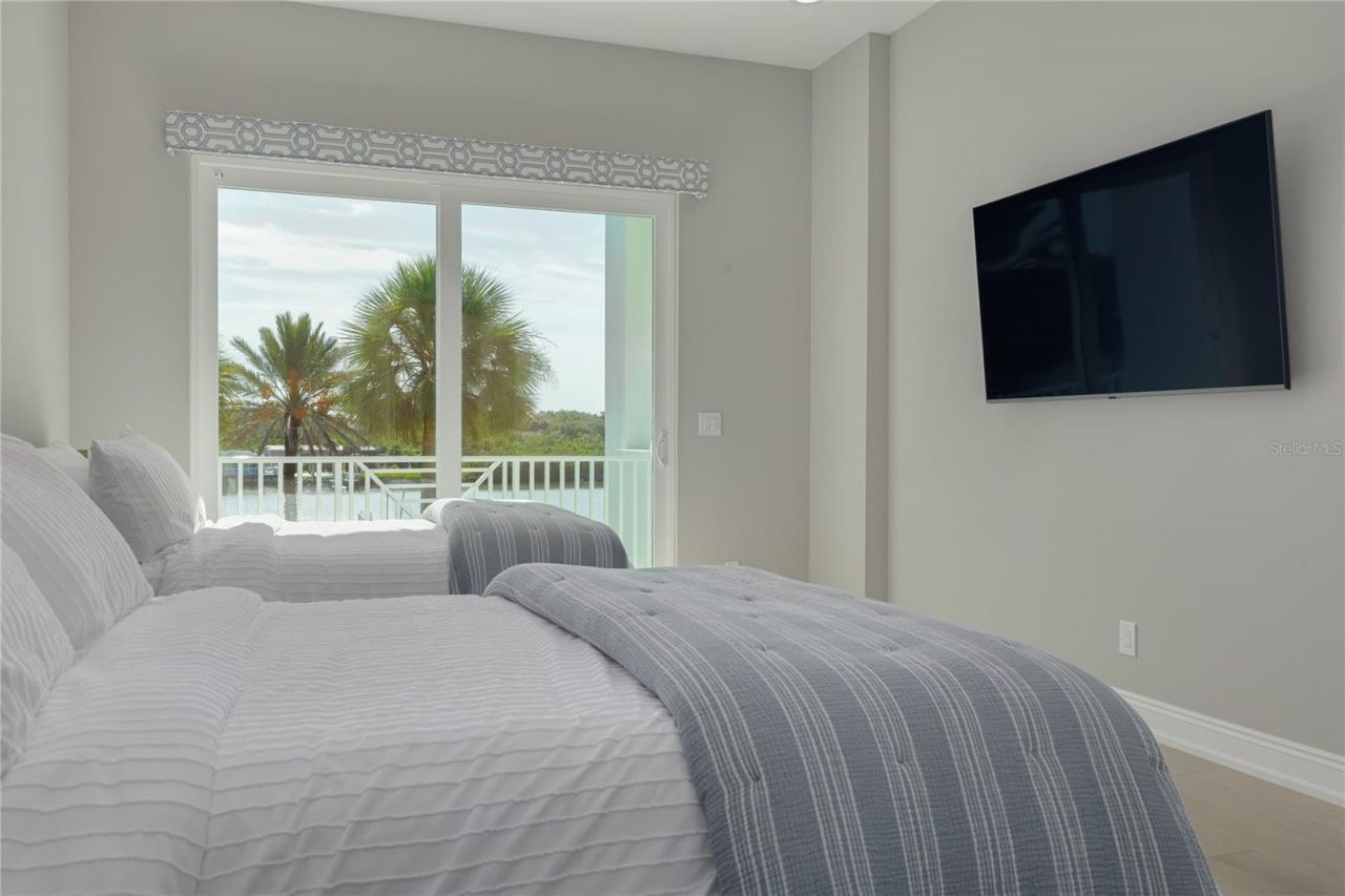 34 Gulf Boulevard, Indian Rocks Beach, FL 33785 Photo