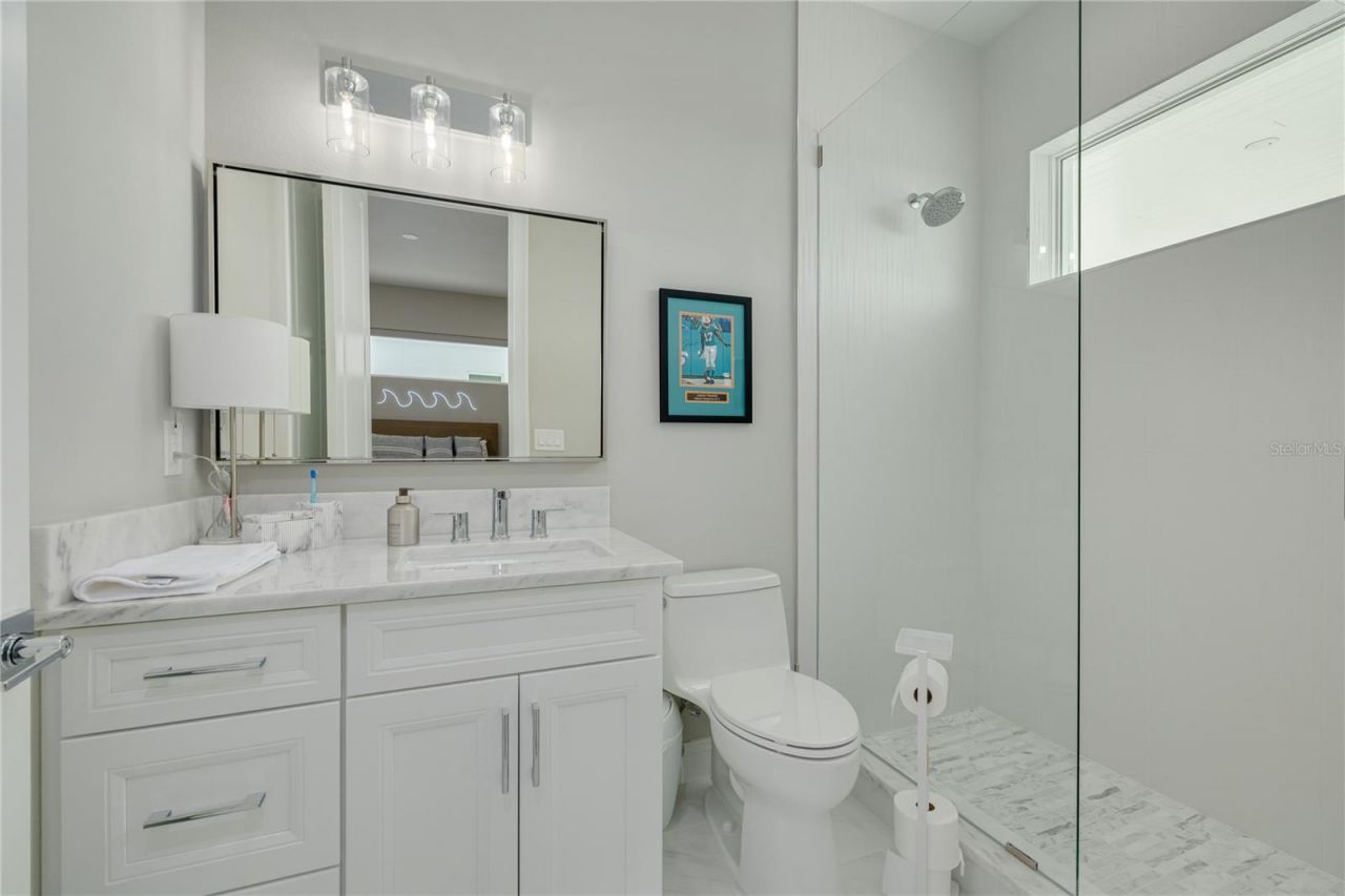 34 Gulf Boulevard, Indian Rocks Beach, FL 33785 Photo