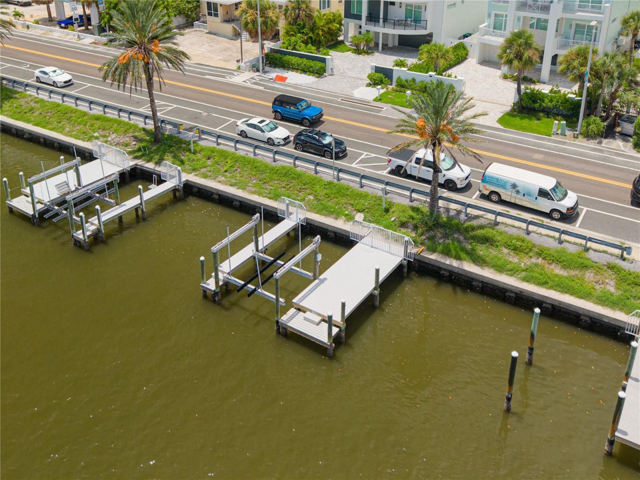 34 Gulf Boulevard, Indian Rocks Beach, FL 33785 Photo