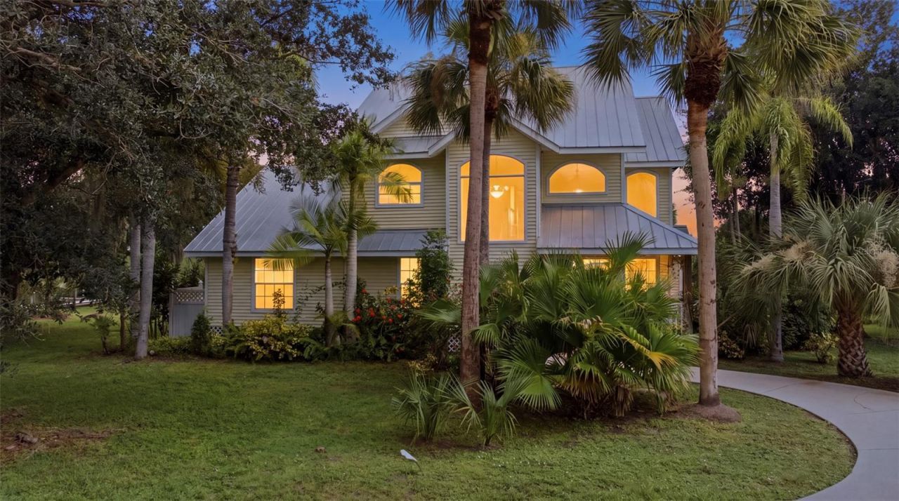 13668 Marquette Boulevard, Fort Myers, FL 33905 Photo