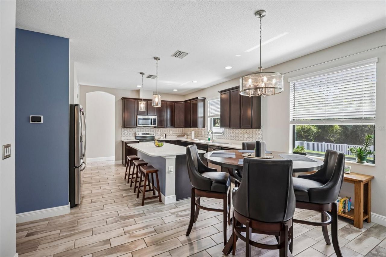 1605 Anastacia Lane , Sun City Center, FL 33573 Photo