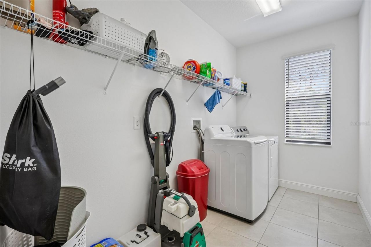 1605 Anastacia Lane , Sun City Center, FL 33573 Photo